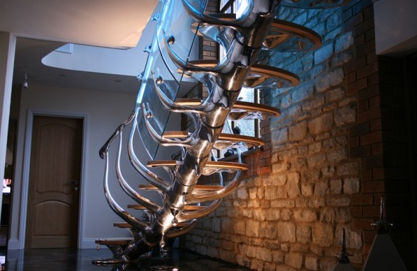 Original skeleton-shaped stairs. Philip Watts Design